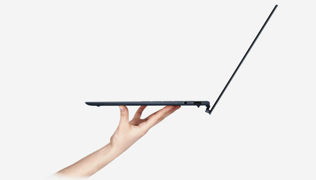 Asus ZenBook S 13 Oled UX5304M nuotrauka