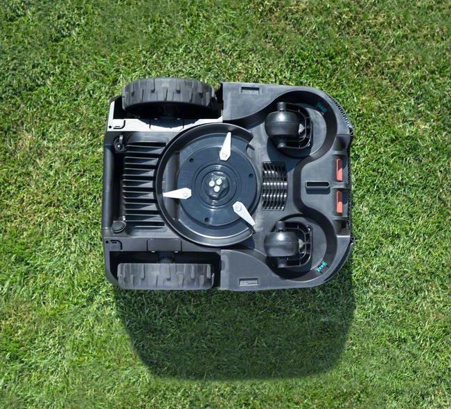 Robotas vejapjovė Bosch Indego XS 300 nuotrauka