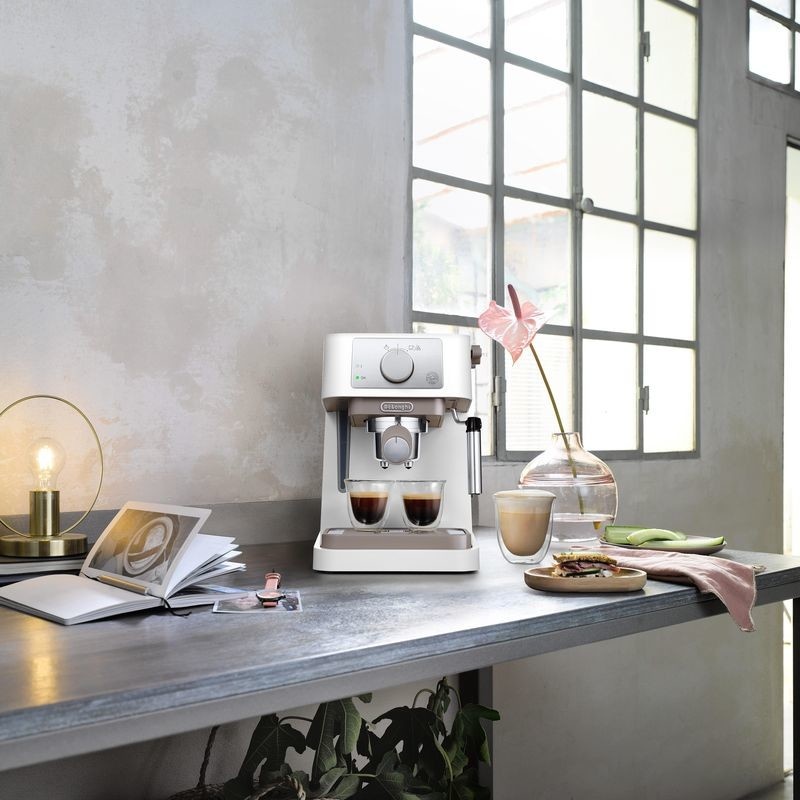 Kavos aparatas DeLonghi EC 260 W nuotrauka