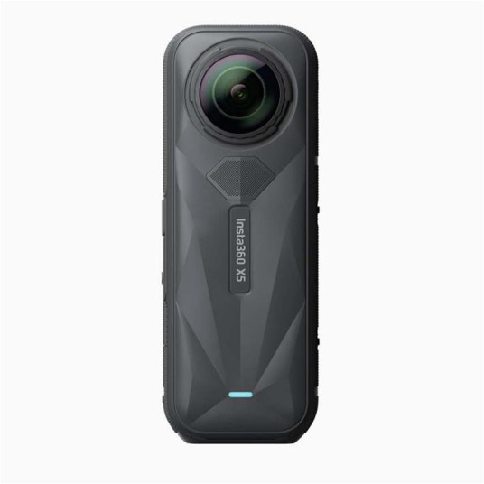 Insta360 X5 Essentials Bundle nuotrauka