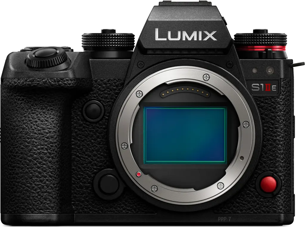 Panasonic Lumix DC-S1 II E nuotrauka